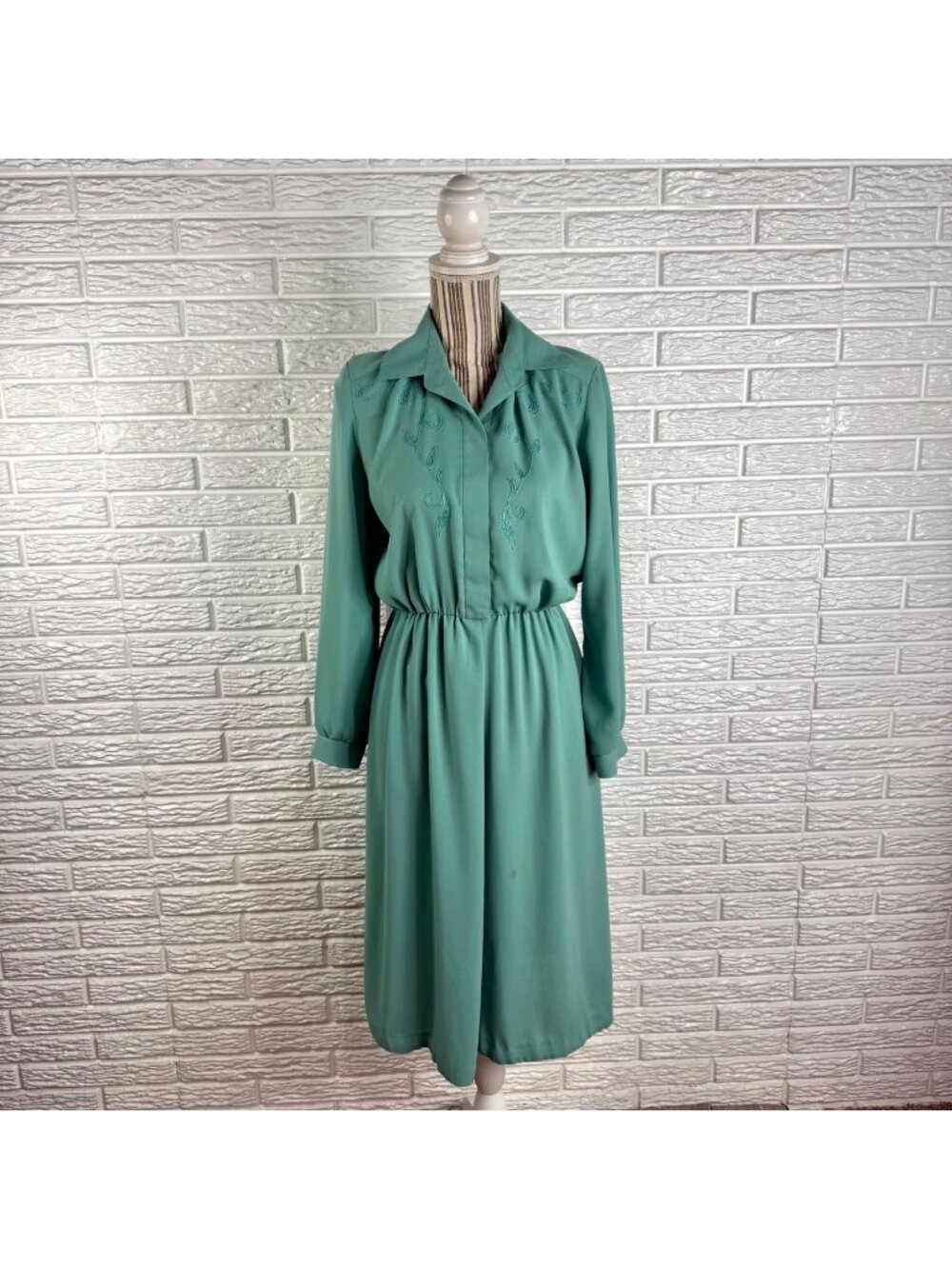 Vtg 80s Petites by Willi Mint Green Embroidered Midi Secretary Shirt Dress Sz 8